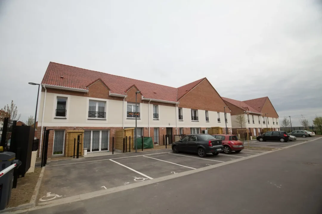 découvrez des solutions d'assurance habitation à lille à des tarifs réduits. protégez votre bien avec des options adaptées à vos besoins, tout en réalisant des économies significatives. obtenez votre devis personnalisé dès maintenant !