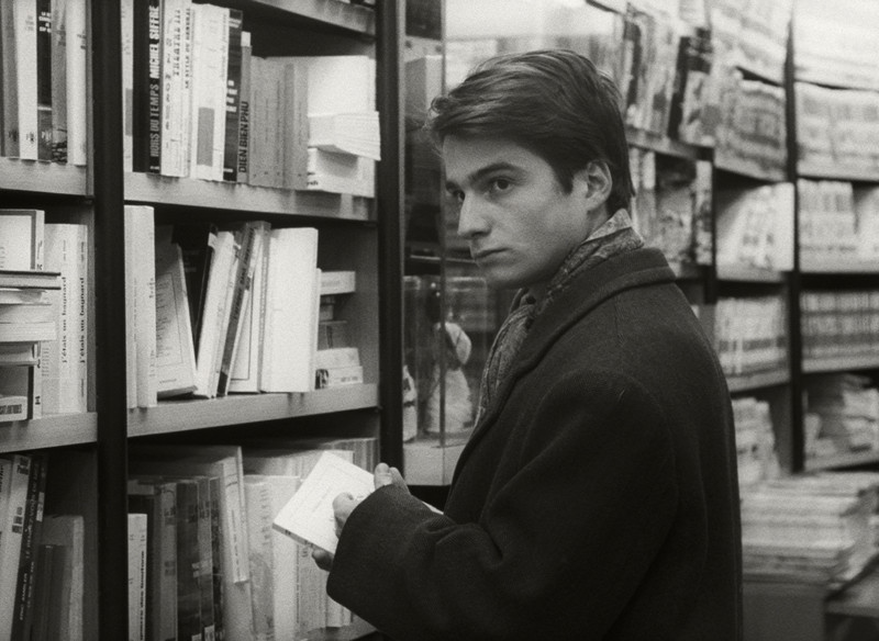 découvrez l'enquête sur vesoul : dettes liées à la drogue, mauvaises fréquentations et comportements arrogants qui bouleversent la ville.